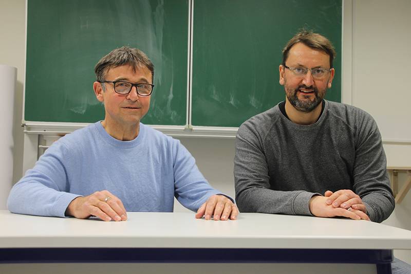 Quelle: AG Offenburg Ein Foto vom Schulleiter Michael Storz und dem Stellvertreter Torsten Losekamm.